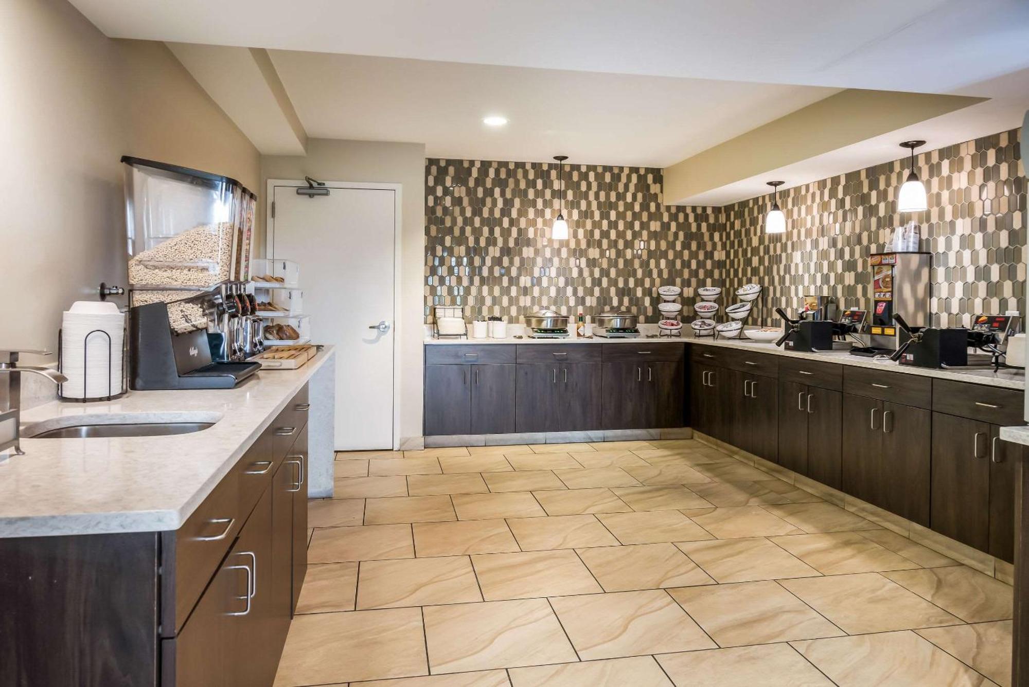 Country Inn & Suites By Radisson, Grandville-Grand Rapids West, Mi Extérieur photo